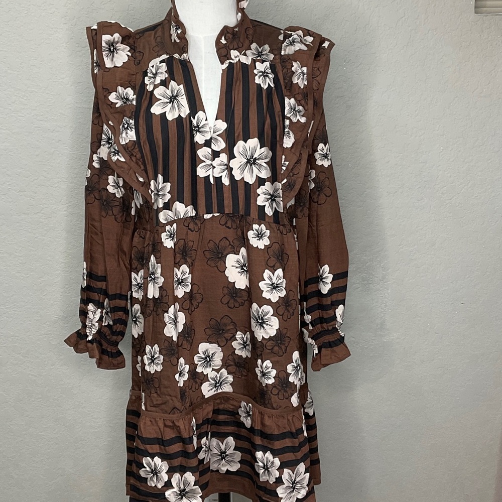 456 - Umgee NWT Brown and Black Floral Long Sleeve Dress, Size Small - Large - Picture 2 of 5